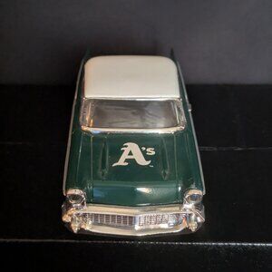 Oakland Athletics MLB Ertl Collectibles 1:24 Scale DieCast 1957 Chevy Bank